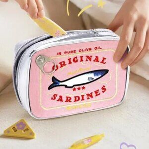 Viral Pink “Can of Sardines” Cosmetic Bag BRAND-NEW & SO CUTE!
